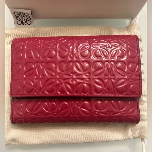 Loewe Trifold Wallet - Picture 1 of 9